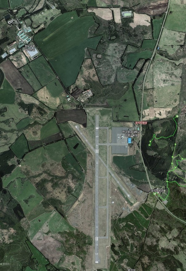 알뜨르 02 정석항공.jpg