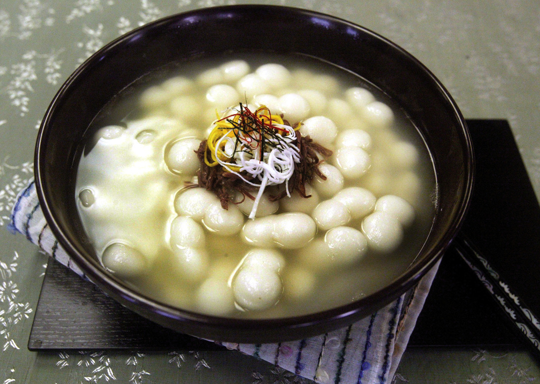 조랭이 떡국.jpg