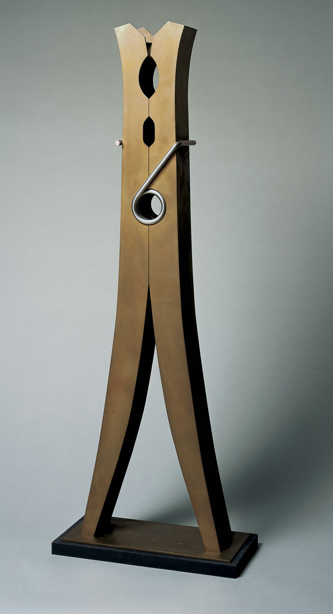 CAM2002_30-Claes-Oldenburg-Clothespin-1974.jpg