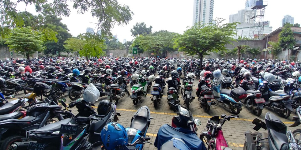 인도네시아 오토바이.jpg