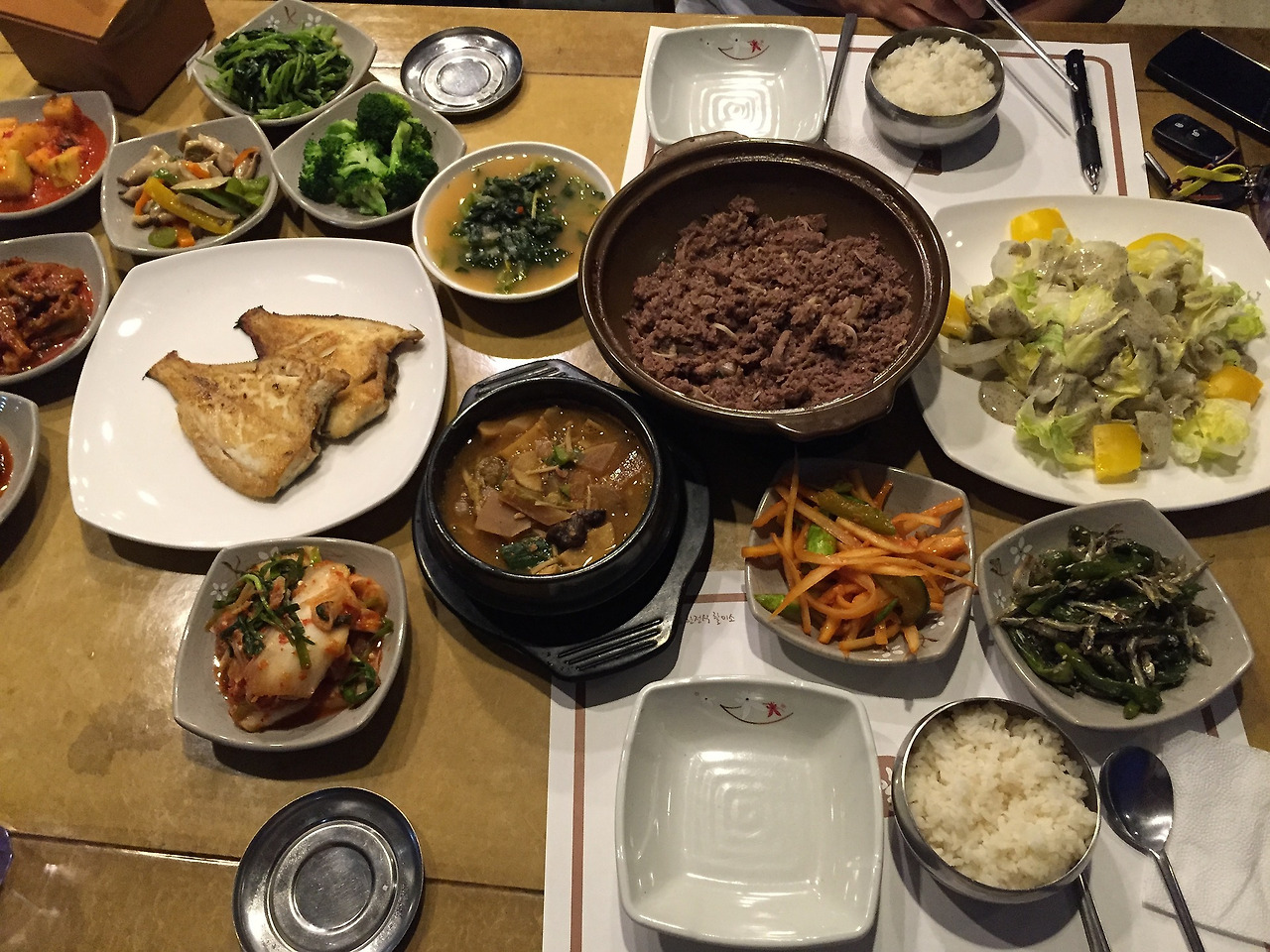korean-dinner-meal-904471_1920.jpg