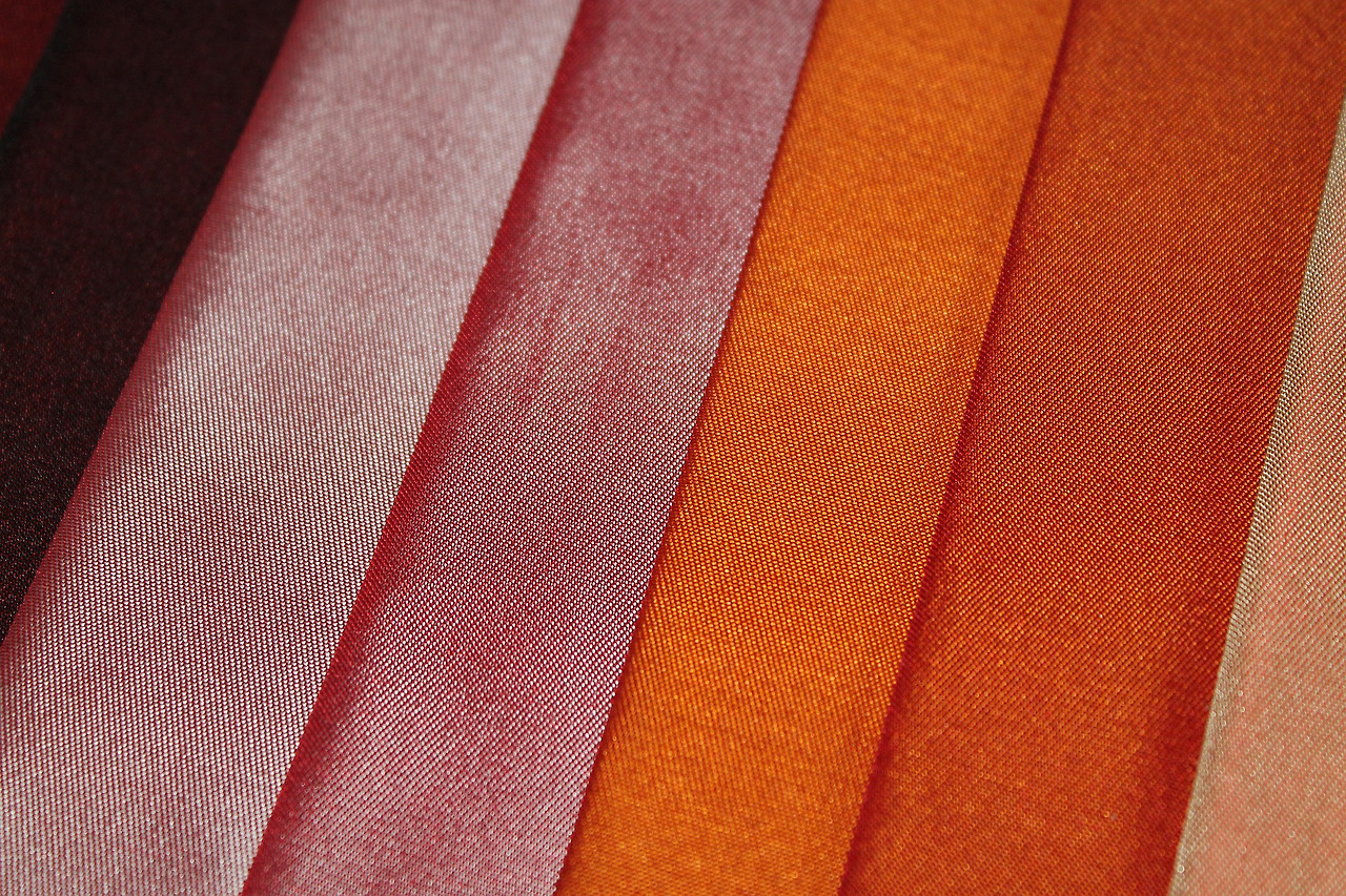 [폴랑폴랑] fabric-4265857_1920.jpg