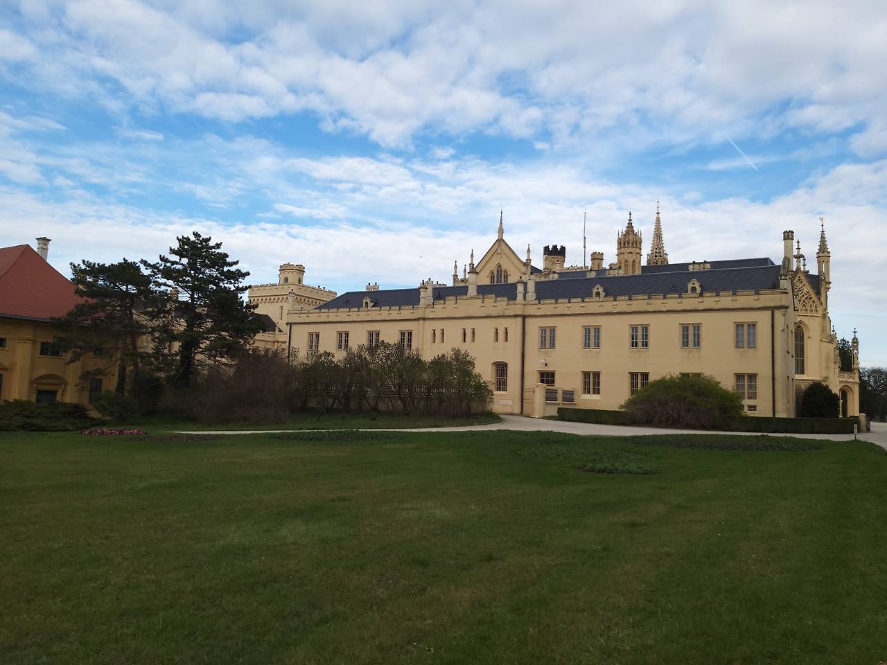 레드니체 성.jpg