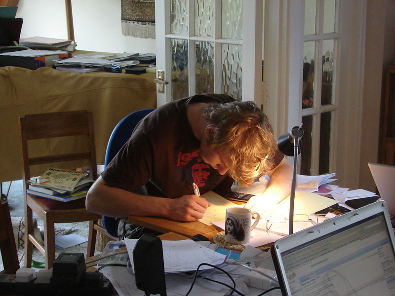 2541591632_101740e668_c_flickr com.jpg