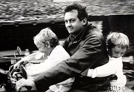 잠수종과 나비_장도미니크 보비_aboutchun com.jpg