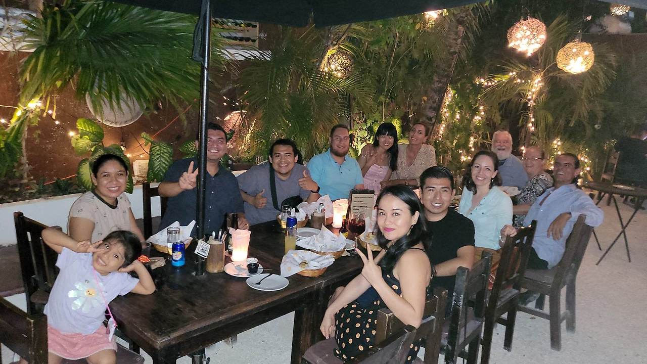 칸쿤 주경이 생일파티.jpg