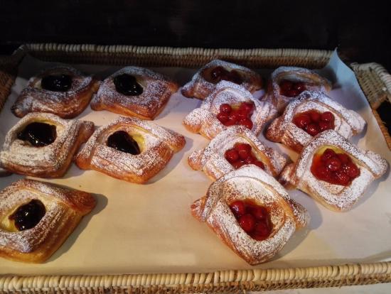 baan-homemade-bakery (1).jpg