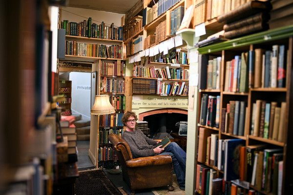 small bookstore-4.jpg