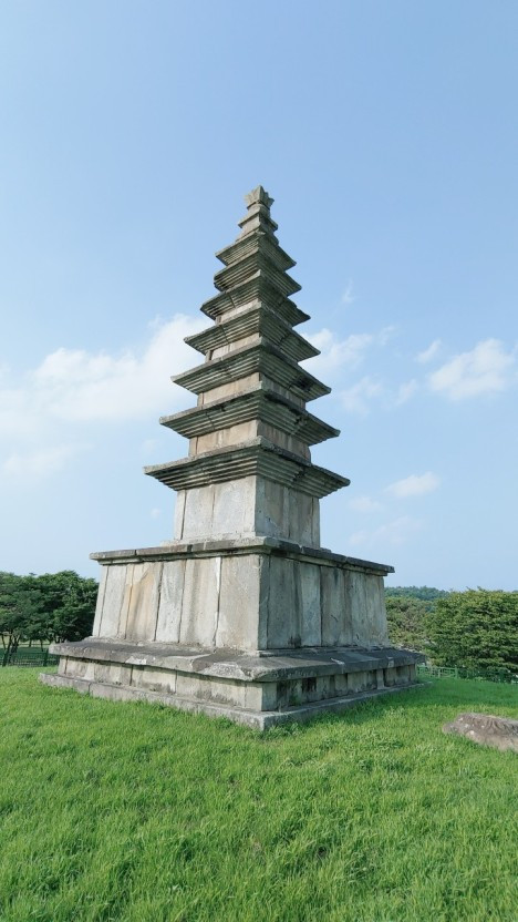 석탑.jpg