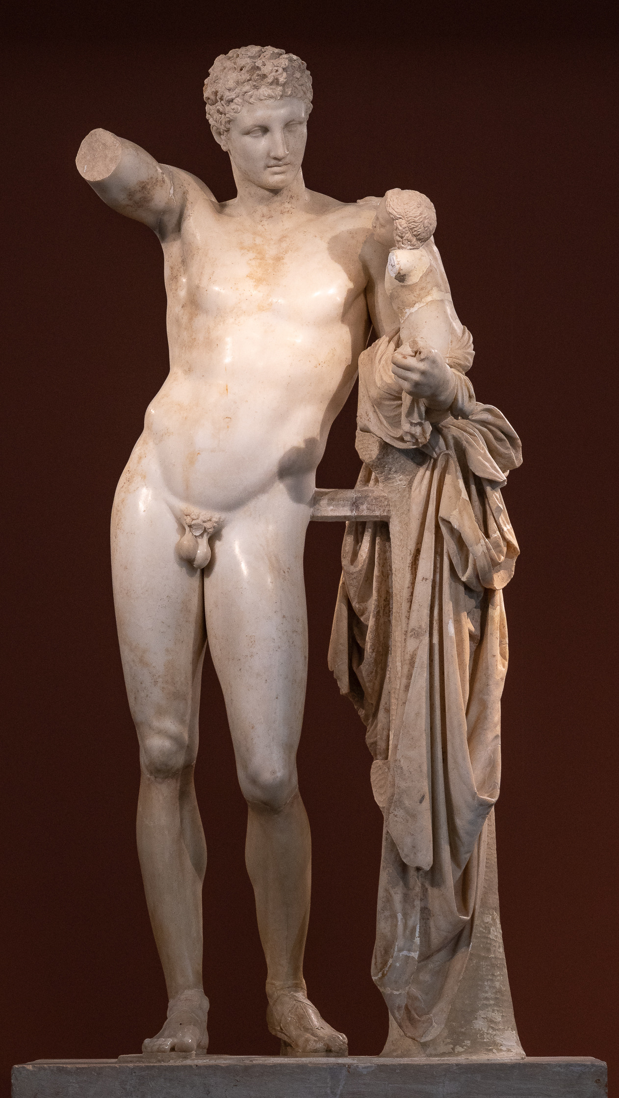 Hermes_and_the_infant_Dionysus_by_Praxiteles.jpg