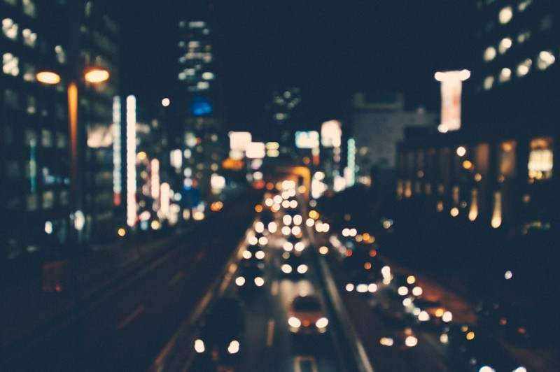 urban-night-blur.jpg