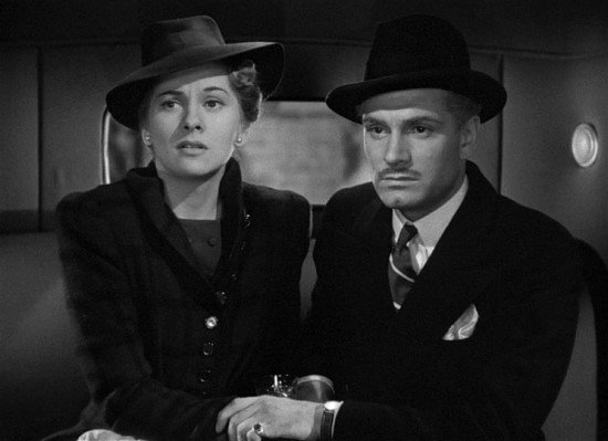 Rebecca.1940.720p.BluRay.X264-AMIABLE.mkv_20161016_022848.640.jpg