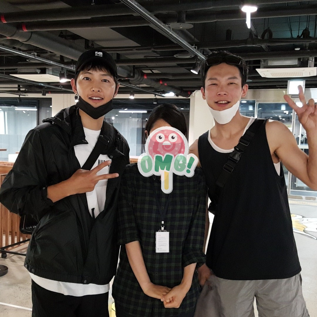 송중기 양경원 기이해.jpg