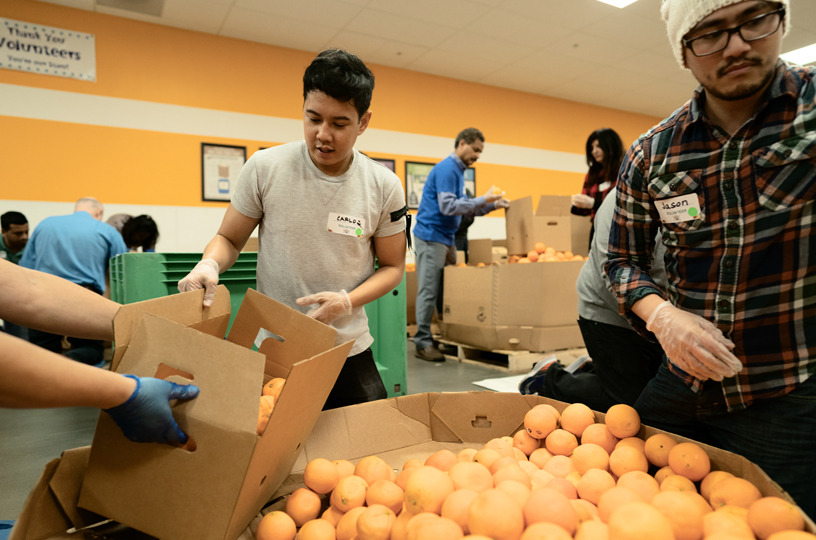 Apple-volunteer-program-Second-Harvest-01212019_big.jpg.large.jpg