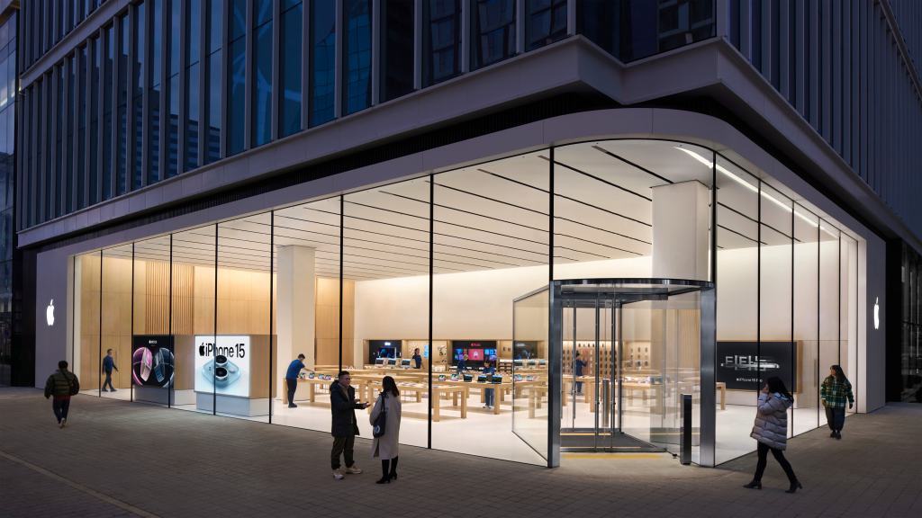 Apple-Hongdae-Seoul-media-preview-storefront_Full-Bleed-Image.jpg.xlarge_2x-1024x576.jpg