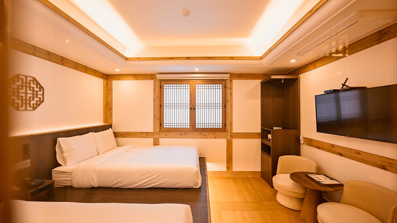 2_서울한옥_한옥호텔 담 (2).jpg