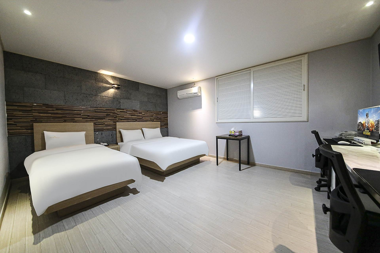 1_논산숙박_논산 리버 모텔 (2).jpg