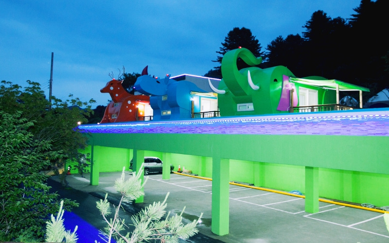 가평 동물카라반펜션1.jpg