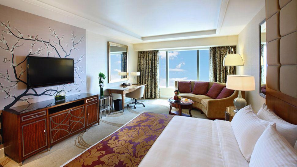 010573-02-Conrad-Macao-Deluxe-City-View-King.jpg