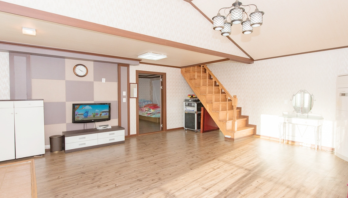 서산 해뜨는비치 펜션 03.jpg