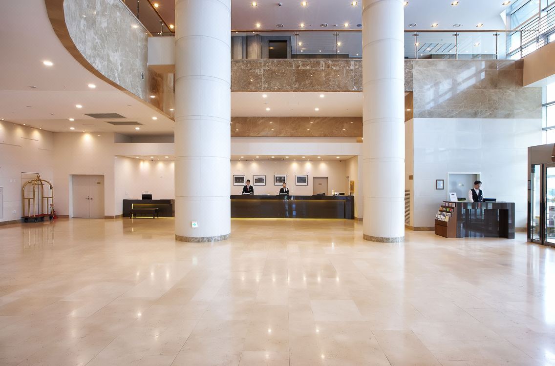 오라카이 로비.jpg