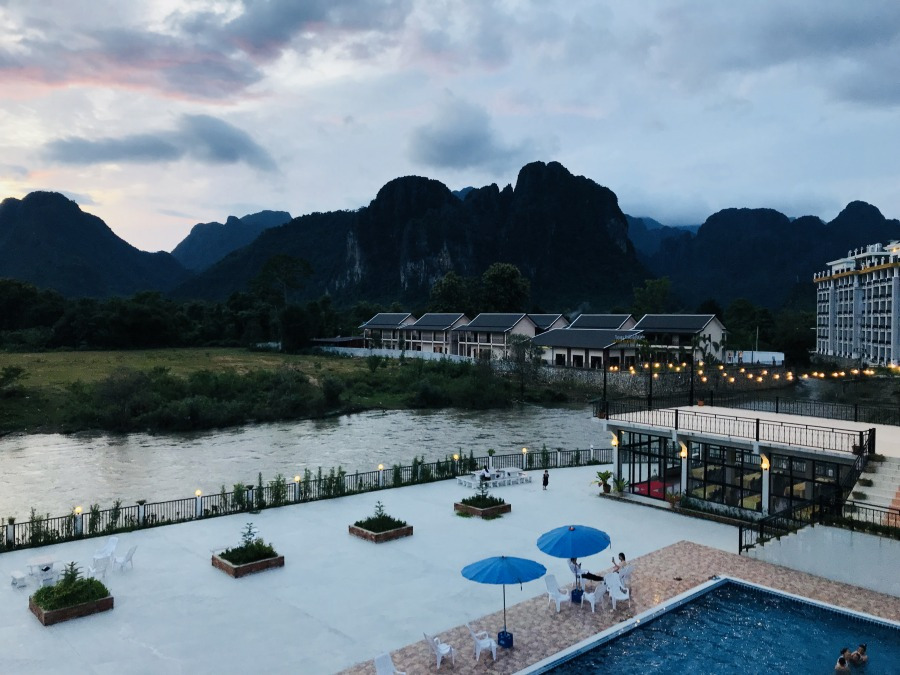 사이먼 리버사이드 호텔  (1).jpg