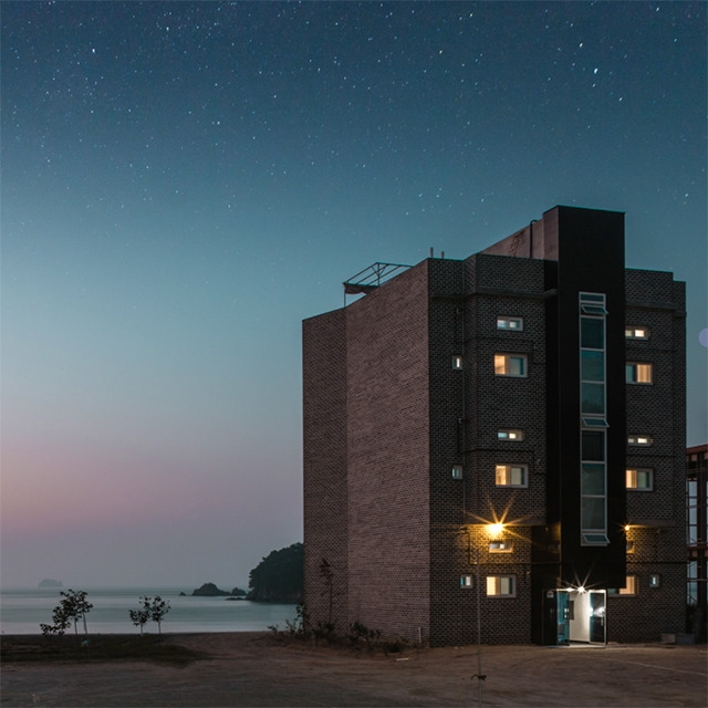 17 온더비치 풀빌라.jpg