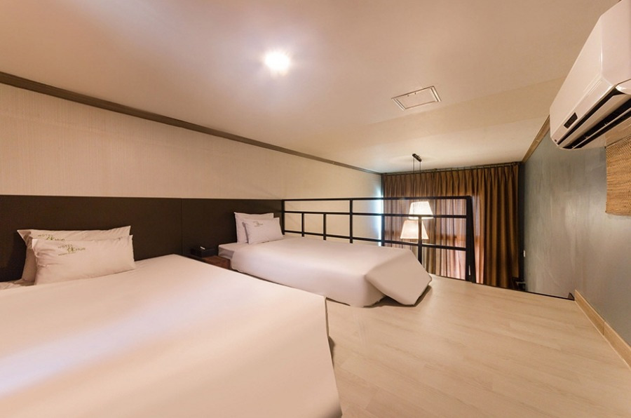 4.인천공항 호텔 휴 (5).jpg