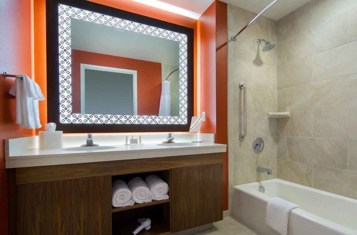 코트야드 바이 메리어트 애너하임 씸 파크 엔트런스 (8).jpg