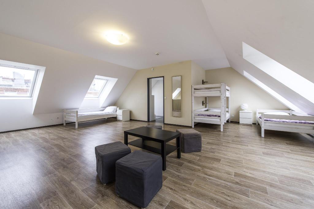 움밧 시티 호스텔 비엔나 (3).jpg