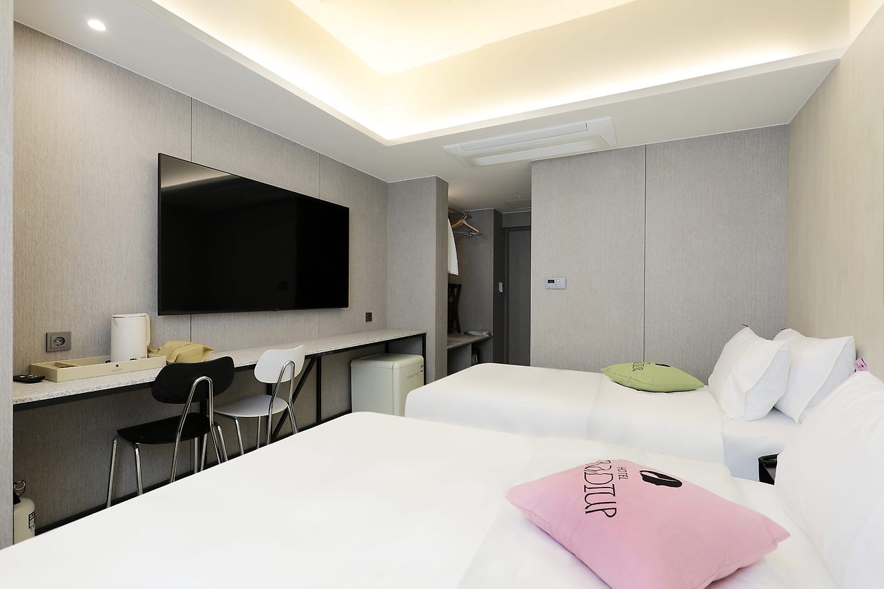 트래디업호텔바이디자이너스 (11).jpg