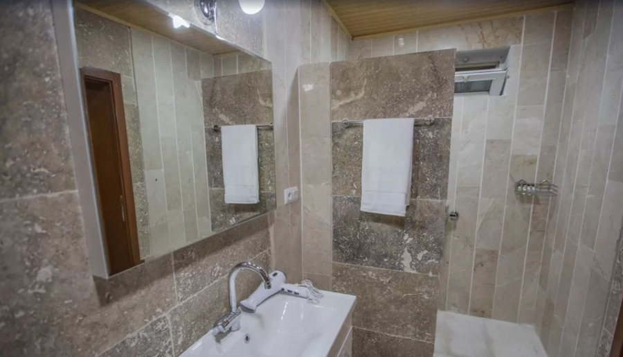 캐피에드라 호텔 (2).jpg