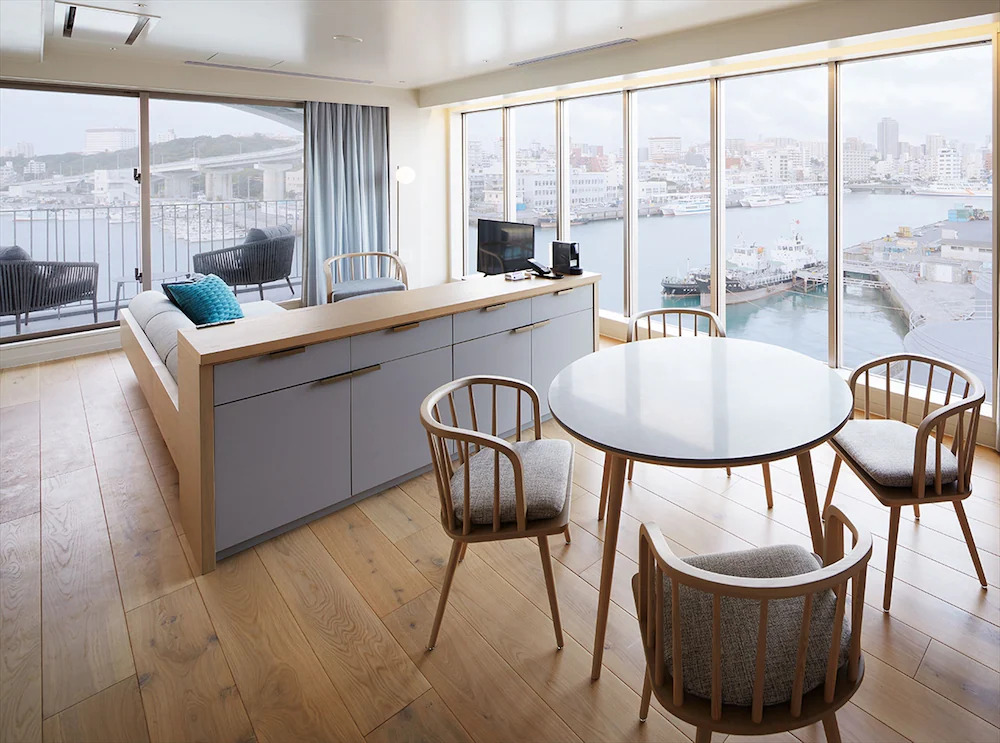 호텔 안테룸 나하9.jpg