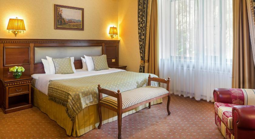 콩그레스 파크 볼린스코에 (3).jpg