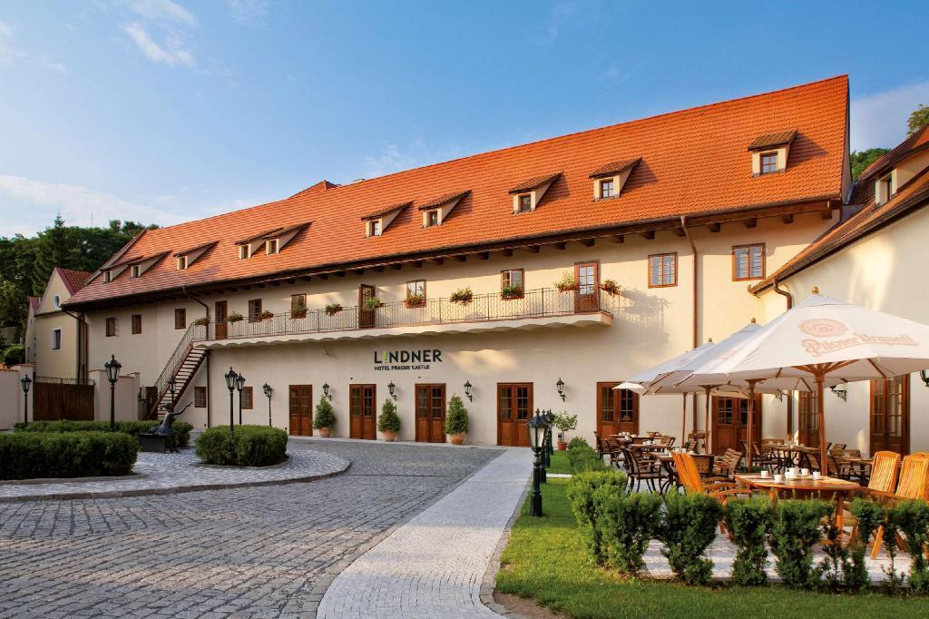 lindner-hotel-prague-castle-1.jpg