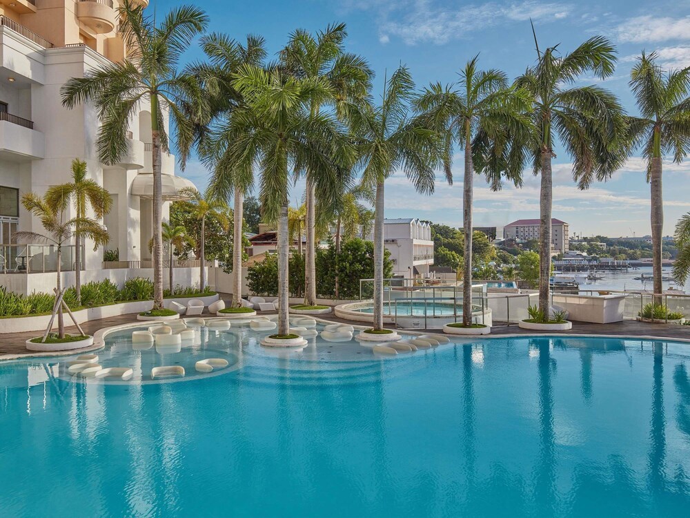 0_세부막탄리조트 메인 (3).jpg