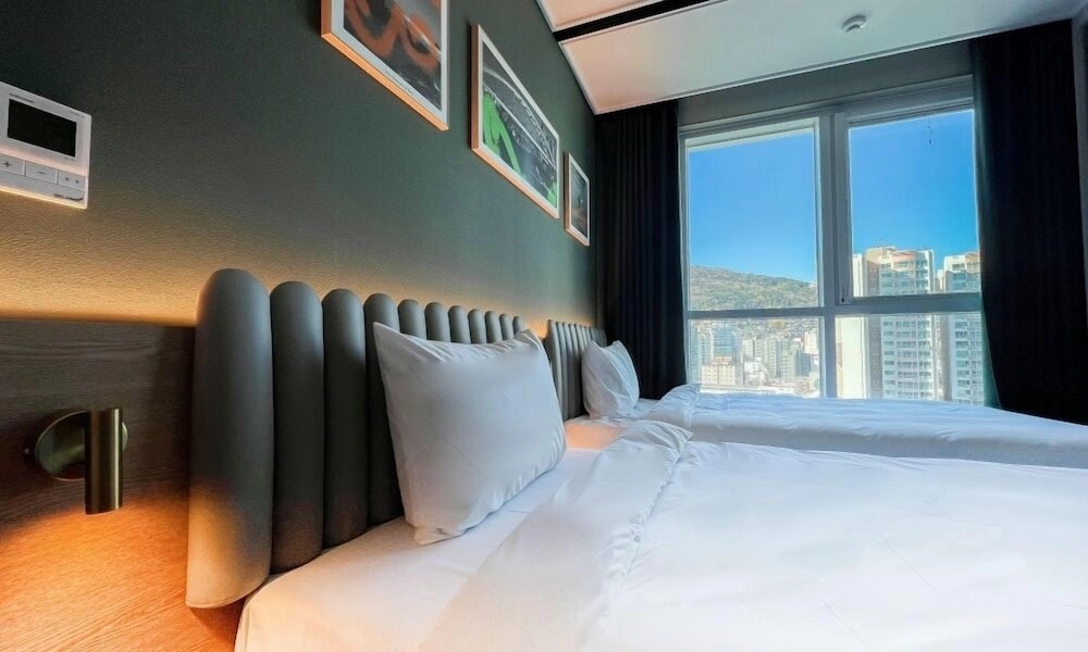 부산디자인호텔_코티스 더 그라운드_15.jpg