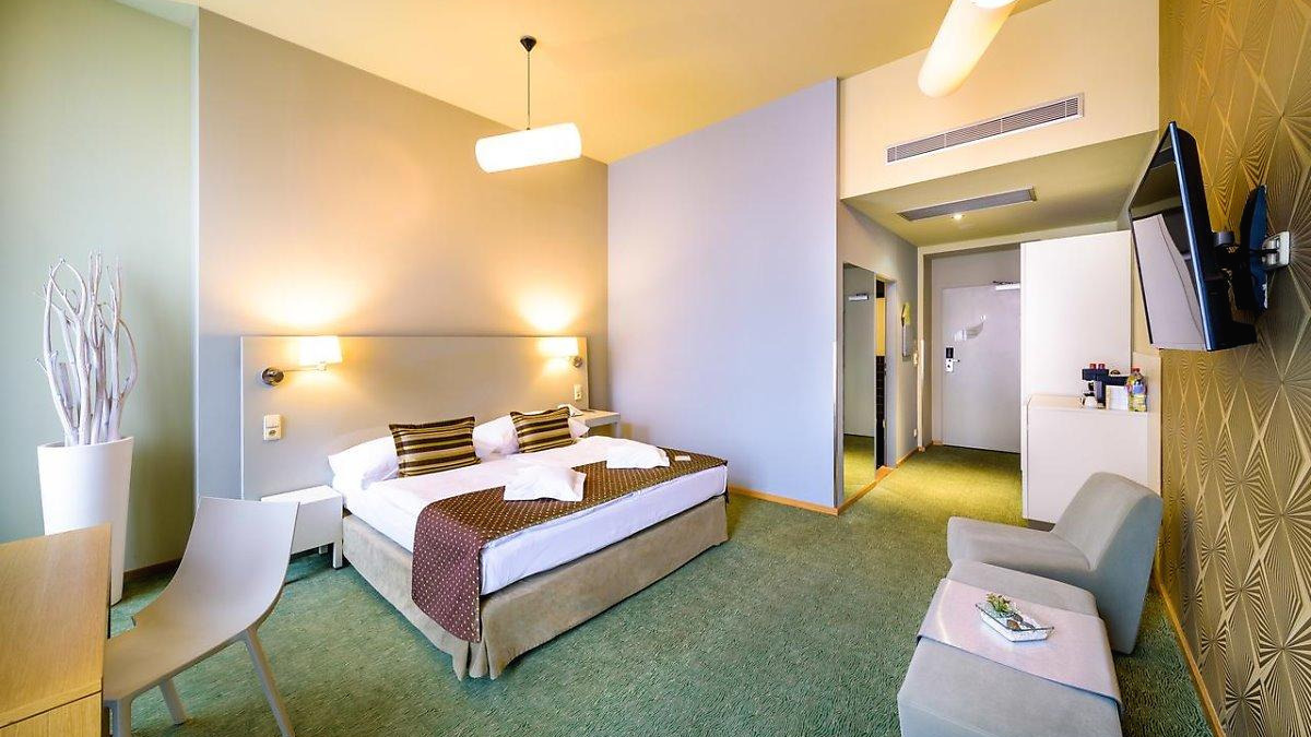 그란디움 프라하 02.jpg