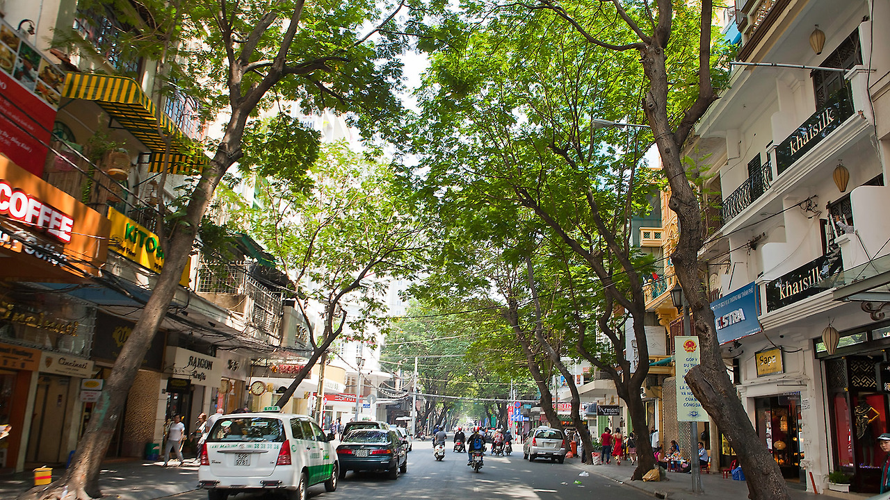 0-dong-khoi-street-ho-chi-minh-city.jpg
