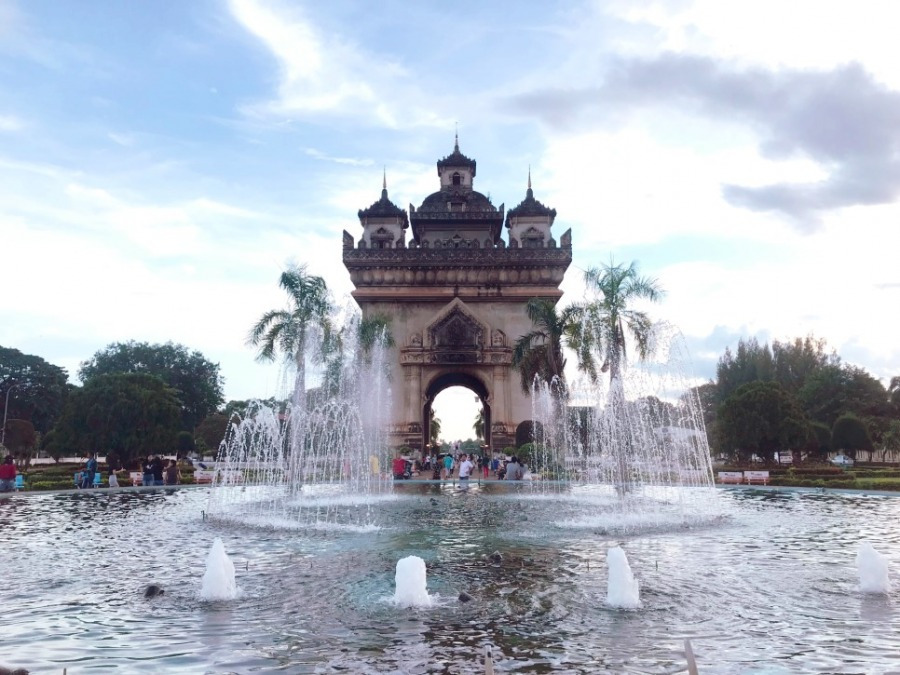 방비엥 라오스.jpg