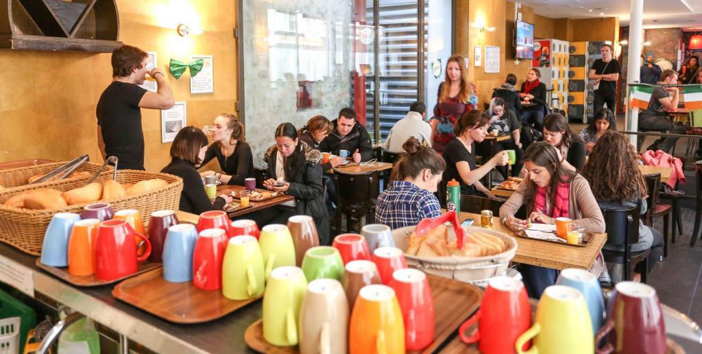 빈티지 파리 가르 뒤 노르 바이 힙합호스텔 (3).jpg