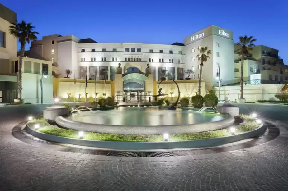 힐튼 말타 (1).jpg