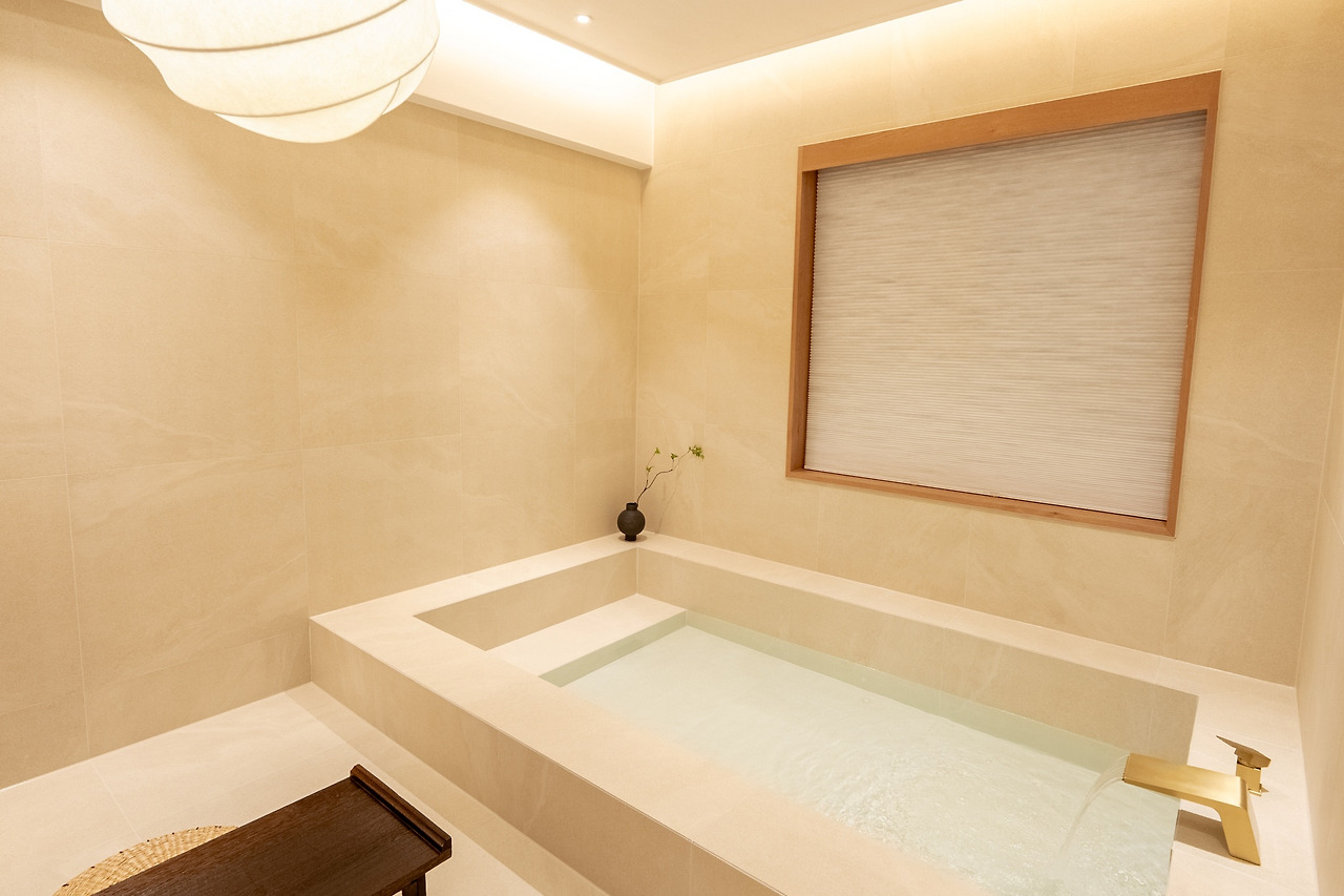 경상도료칸 메인 (4).jpg