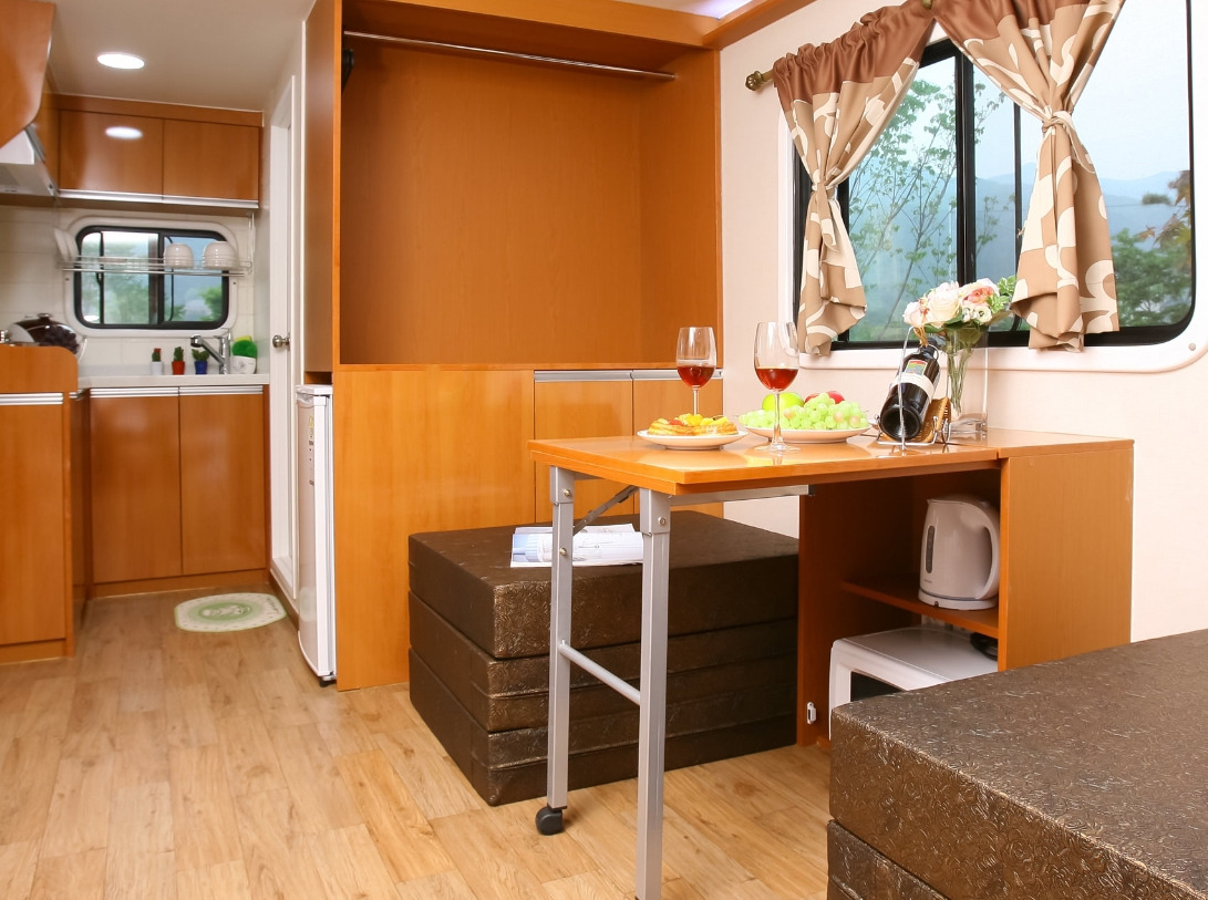 동화카라반 펜션3.jpg