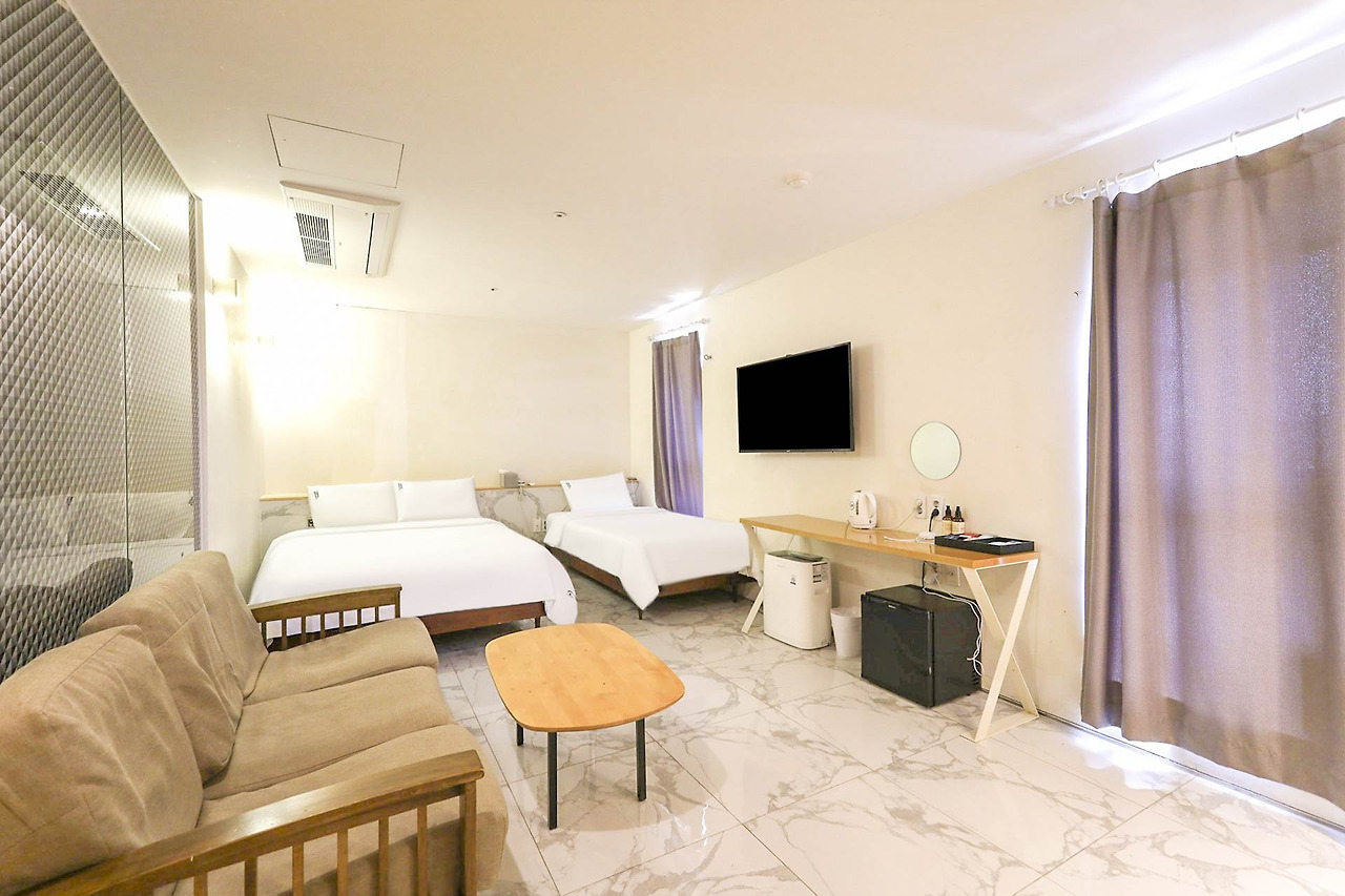 3_진주모텔추천_진주 엘리펀트샤워 (1).jpg