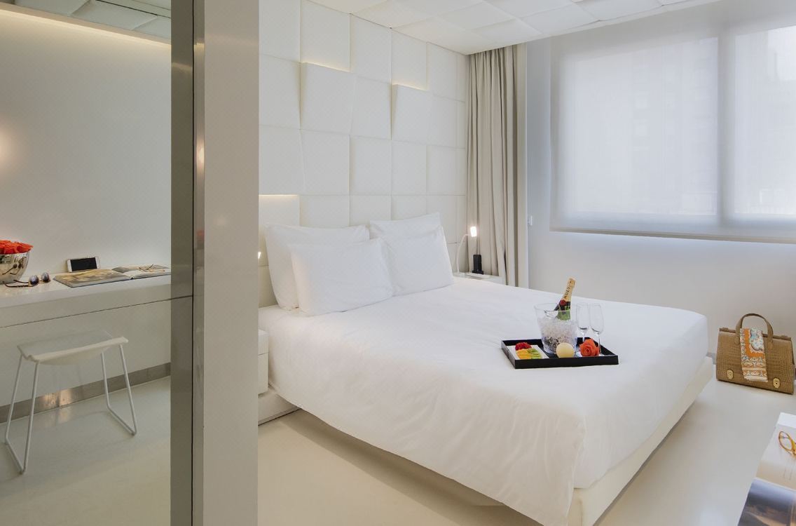 더 미러 바르셀로나 호텔  (4).jpg