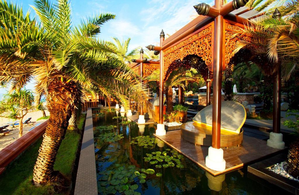 아마타라 푸라 풀 빌라스 (7).jpg