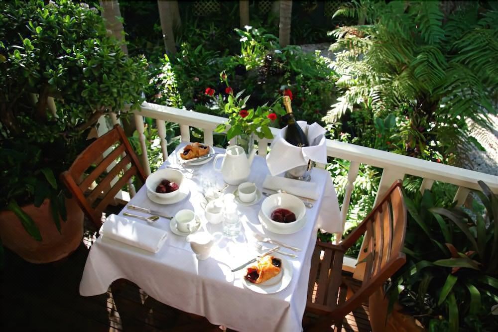 피스 앤드 플렌티 인 (8).jpg