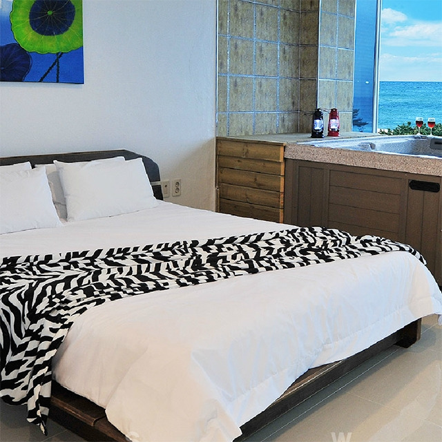 02 바다풍경 펜션.jpg