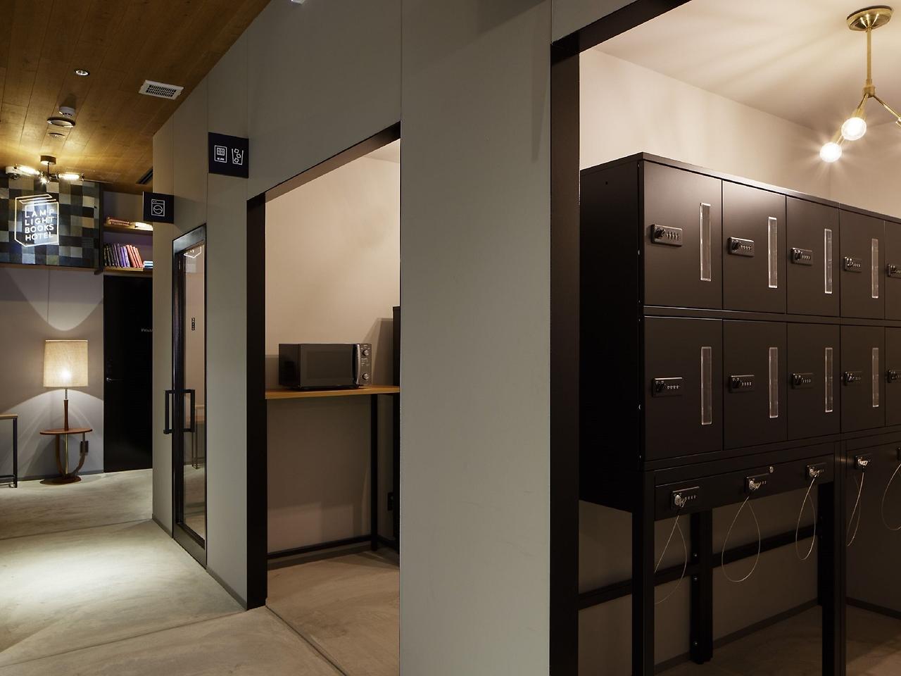 램프라이트북스하카타 (10).jpg